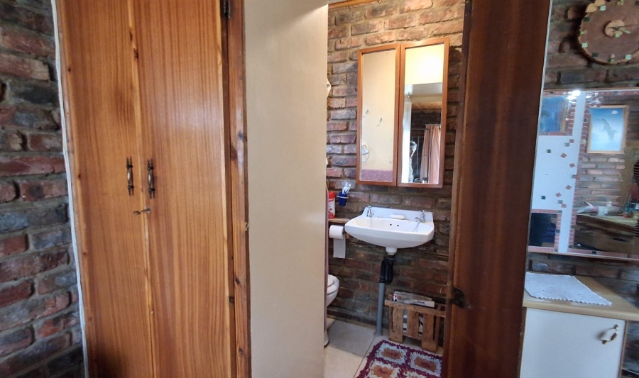 4 Bedroom Property for Sale in Residentia Free State